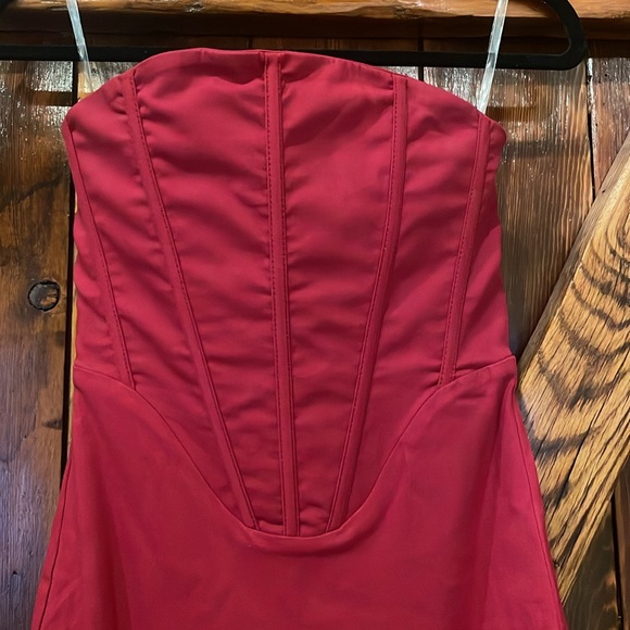 Baby boo red jaw dropping dress size small - Picture 2 of 7